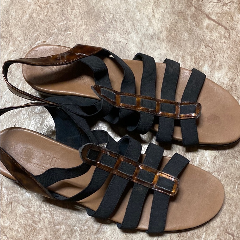 Vintage Munro American Size 7.5 Black and Brown Gladiator Sandals Fall Summer
